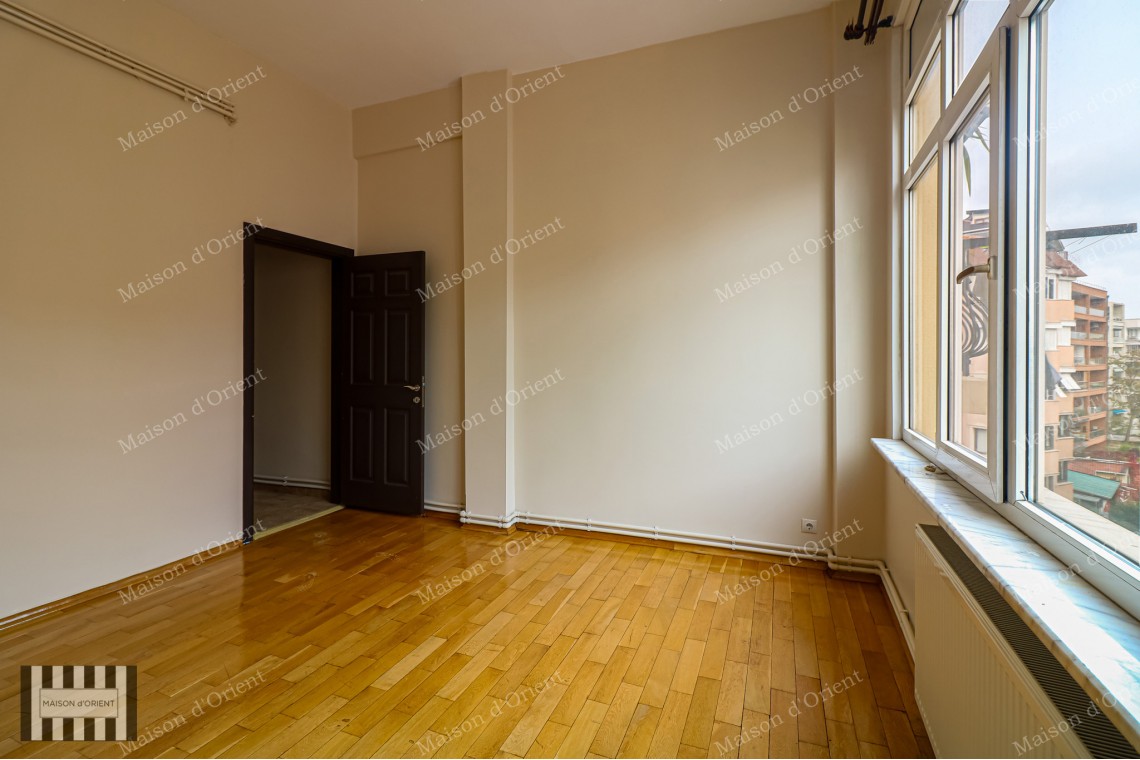 Cihangir Arbatlı Apartment 130 m² Flat for Rent