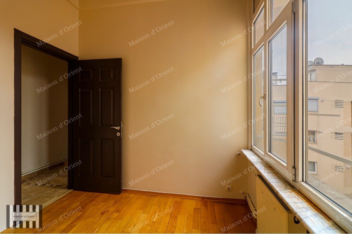 Cihangir Arbatlı Apartment 130 m² Flat for Rent