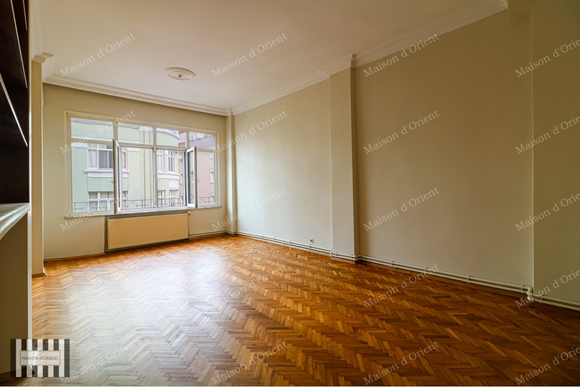 Cihangir Arbatlı Apartment 130 m² Flat for Rent