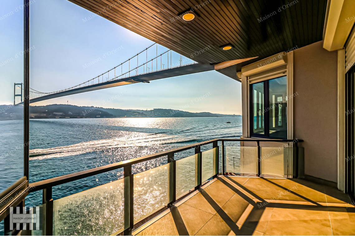 Duplex Waterside Mansion with Pool and Private Dock for Rent in Ortaköy
