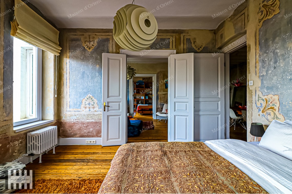  3+1 Furnished Apartment in Galata Historical Ferah Apartment for Rent