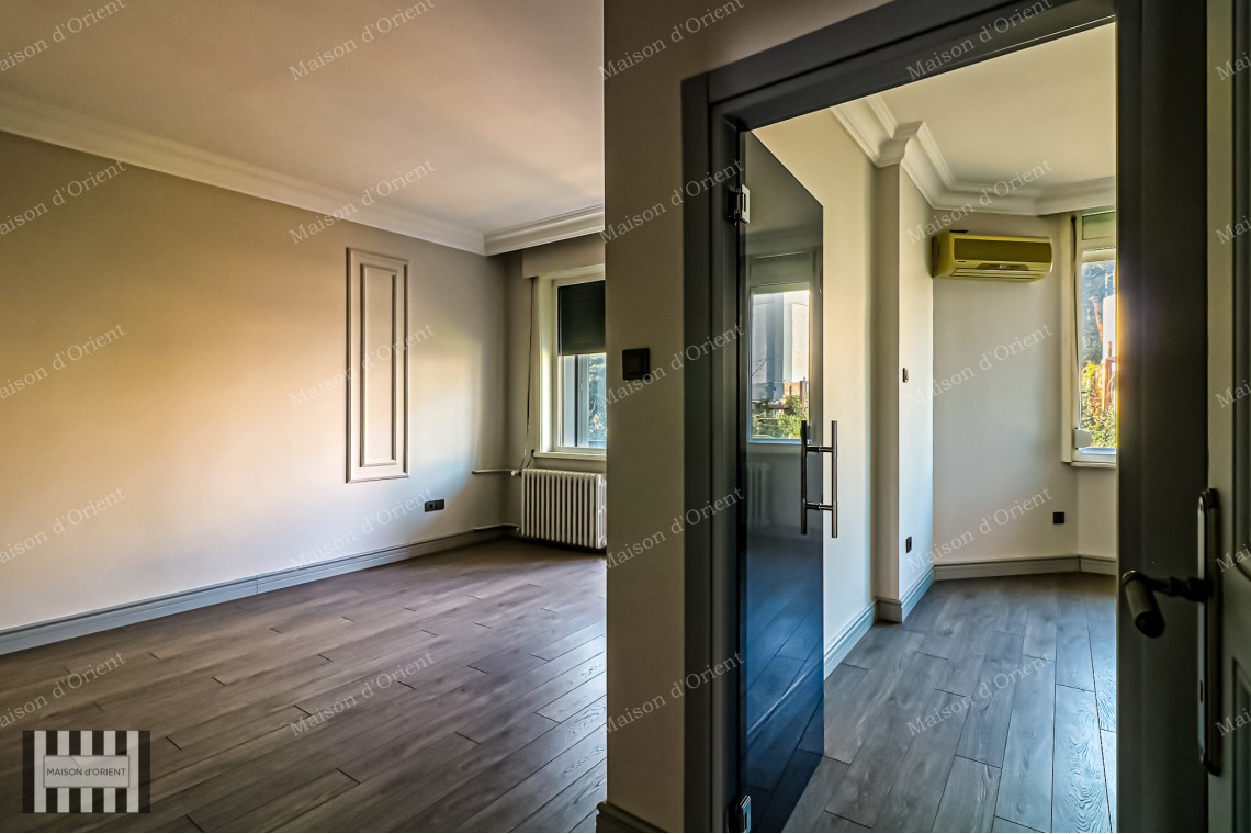 Duplex Waterside Mansion with Pool and Private Dock for Rent in Ortaköy