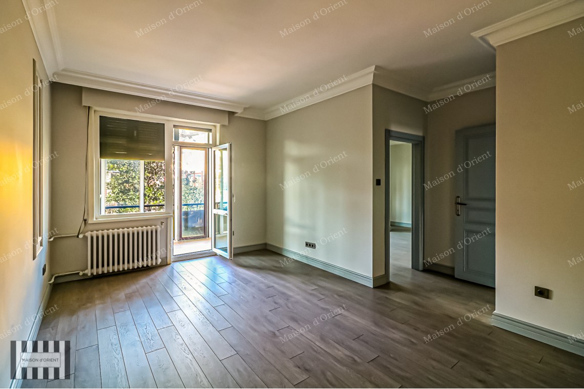 Duplex Waterside Mansion with Pool and Private Dock for Rent in Ortaköy