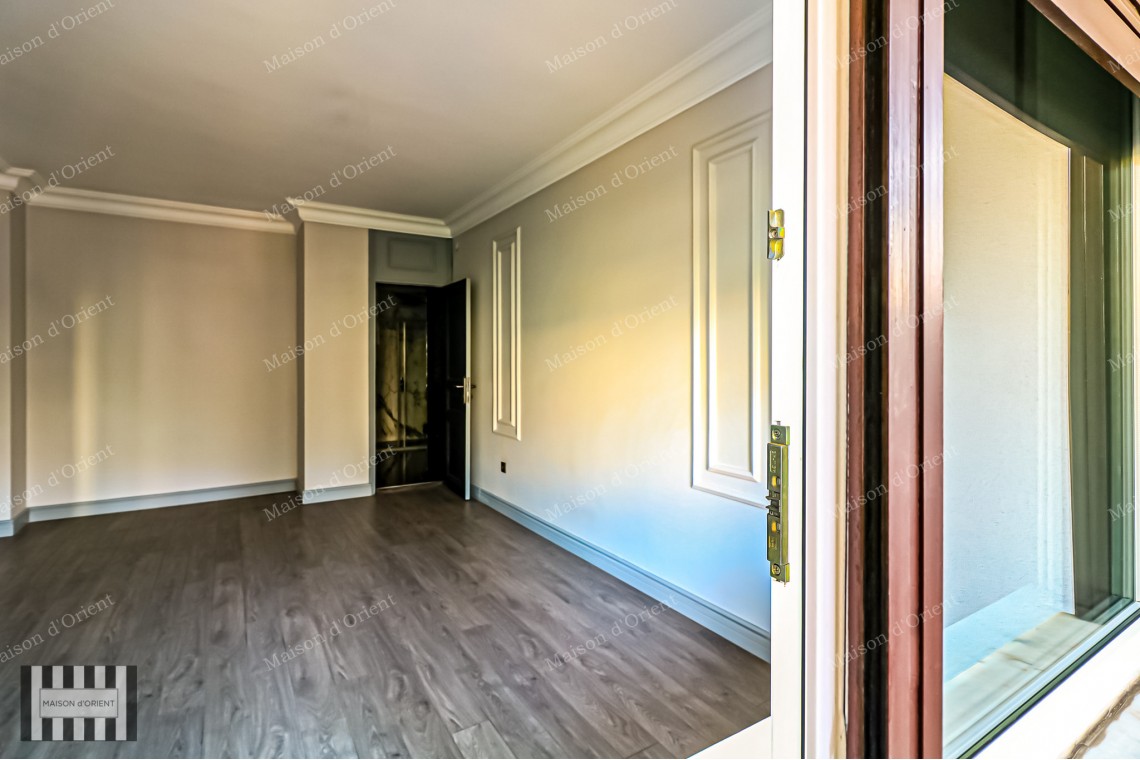 Duplex Waterside Mansion with Pool and Private Dock for Rent in Ortaköy