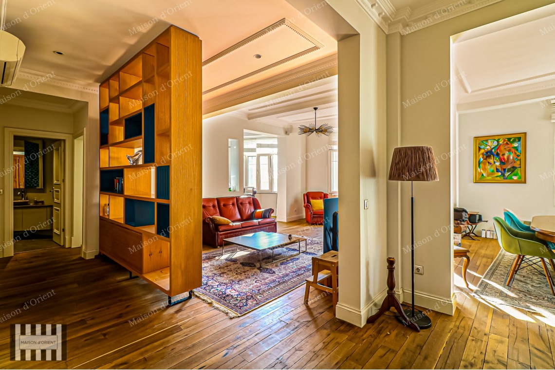 3+1 Apartment for Rent in Galatasaray Historical Ferah Apartment