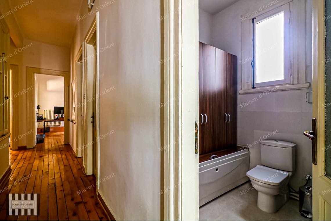 3+1 Flat for Sale in Cihangir Historical Arbatlı Apartment