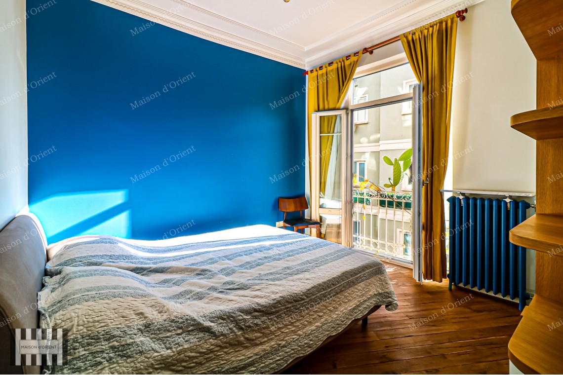 3+1 Apartment for Rent in Galatasaray Historical Ferah Apartment