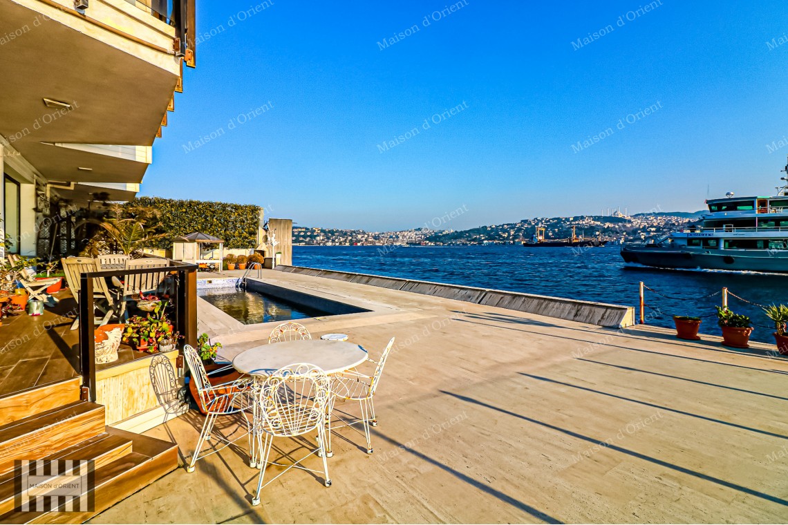 Duplex Waterside Mansion with Pool and Private Dock for Rent in Ortaköy