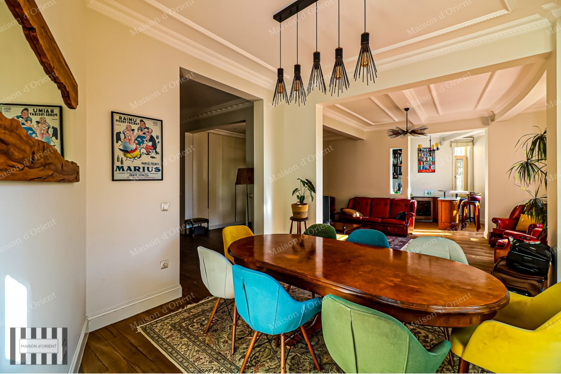 3+1 Apartment for Rent in Galatasaray Historical Ferah Apartment