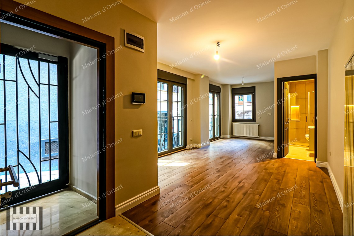 Detached Building for Sale in St. Anthony Church