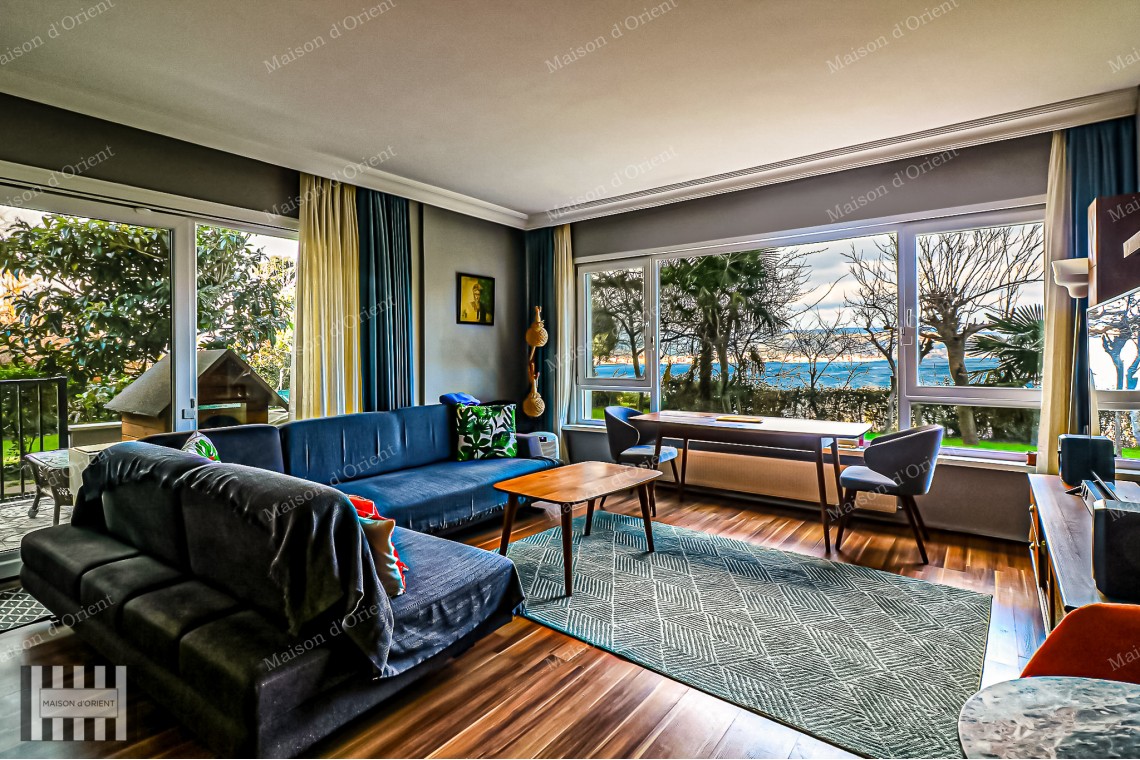 2+1 Flat for Rent with Bosphorus View in Tarabya