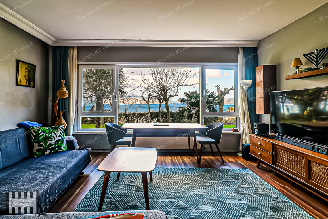 2+1 Flat for Rent with Bosphorus View in Tarabya