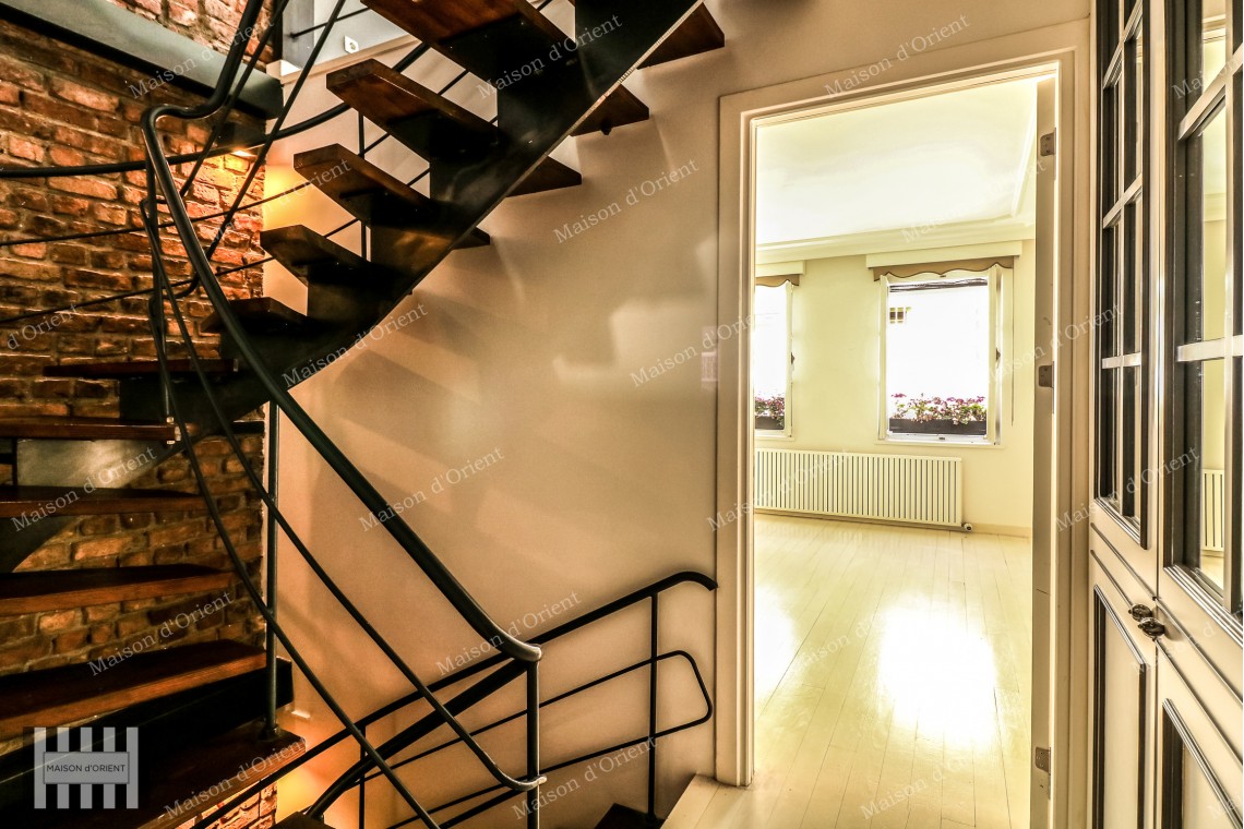 Historical Greek House with Terrace and View for Rent