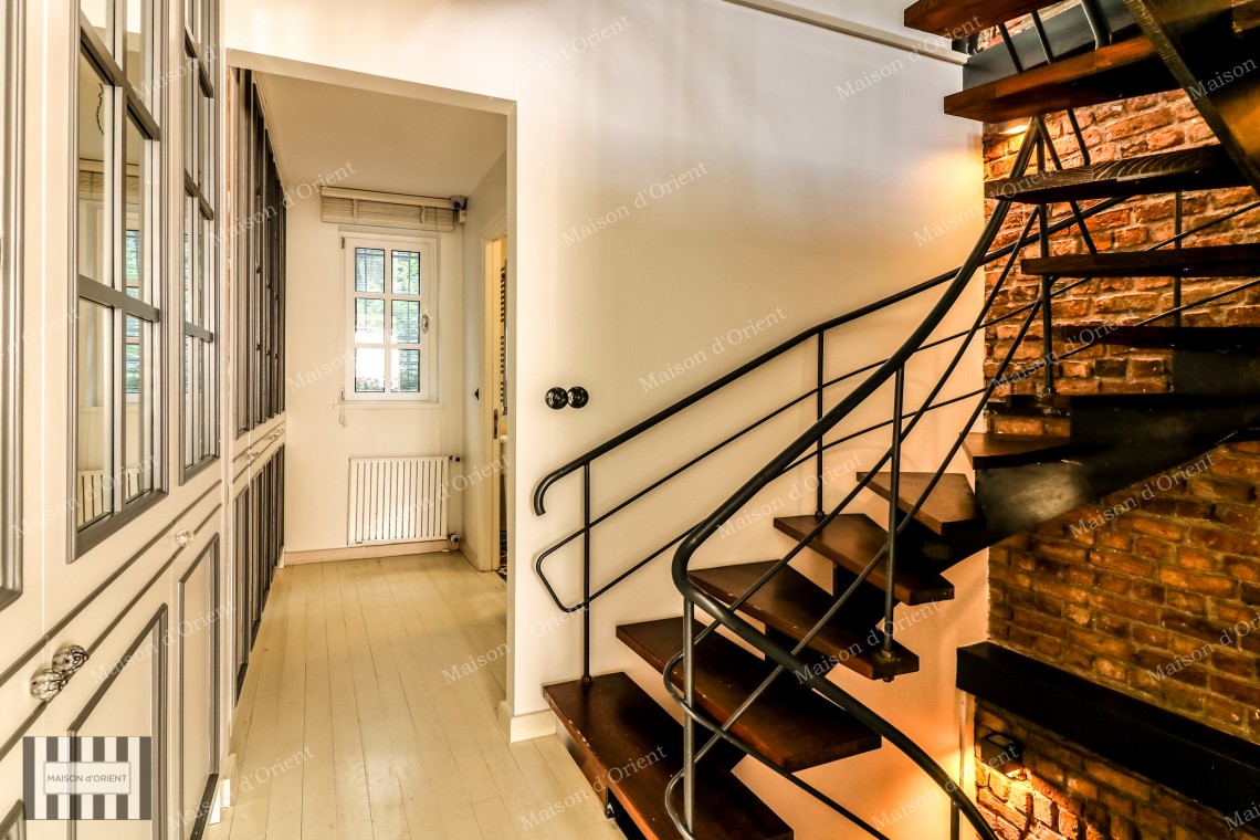 Historical Greek House with Terrace and View for Rent