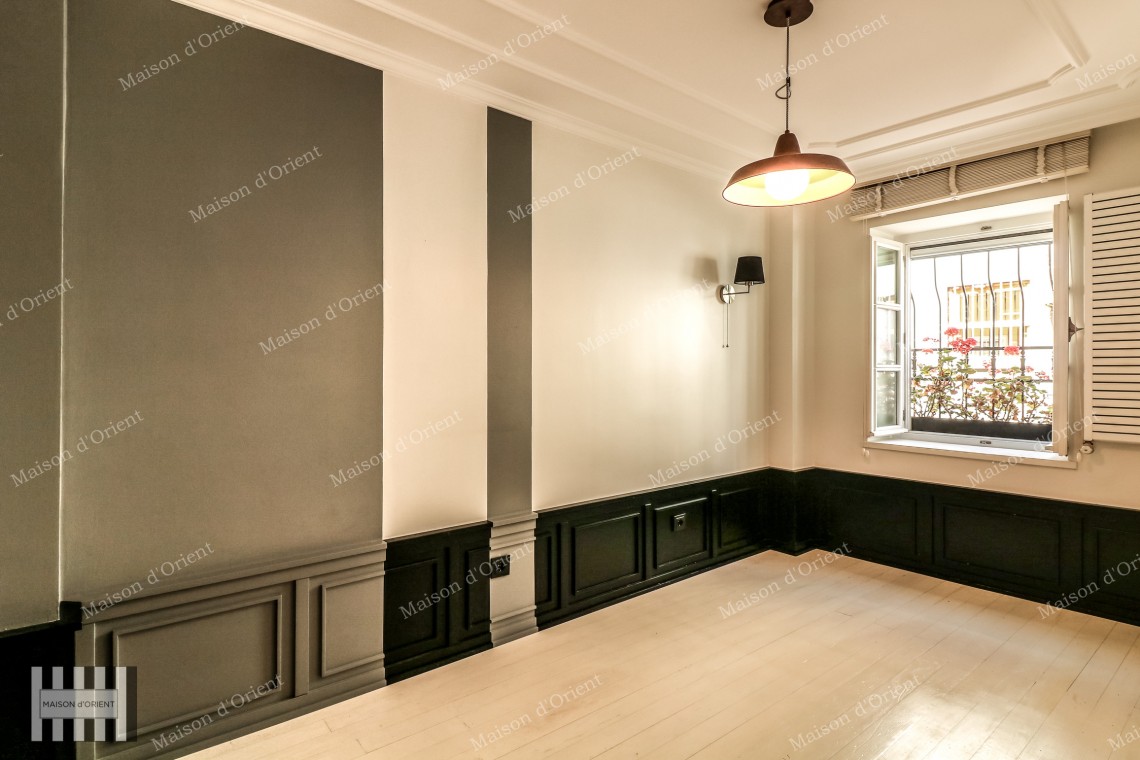 Historical Greek House with Terrace and View for Rent