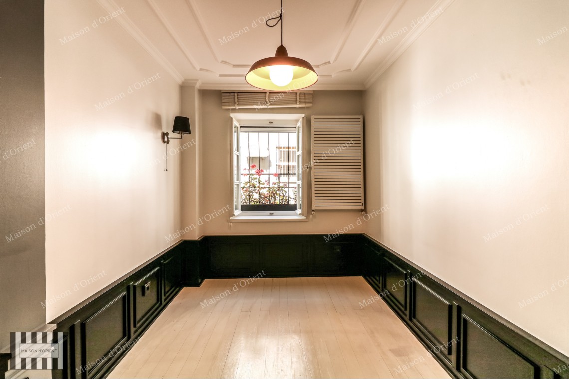 Historical Greek House with Terrace and View for Rent