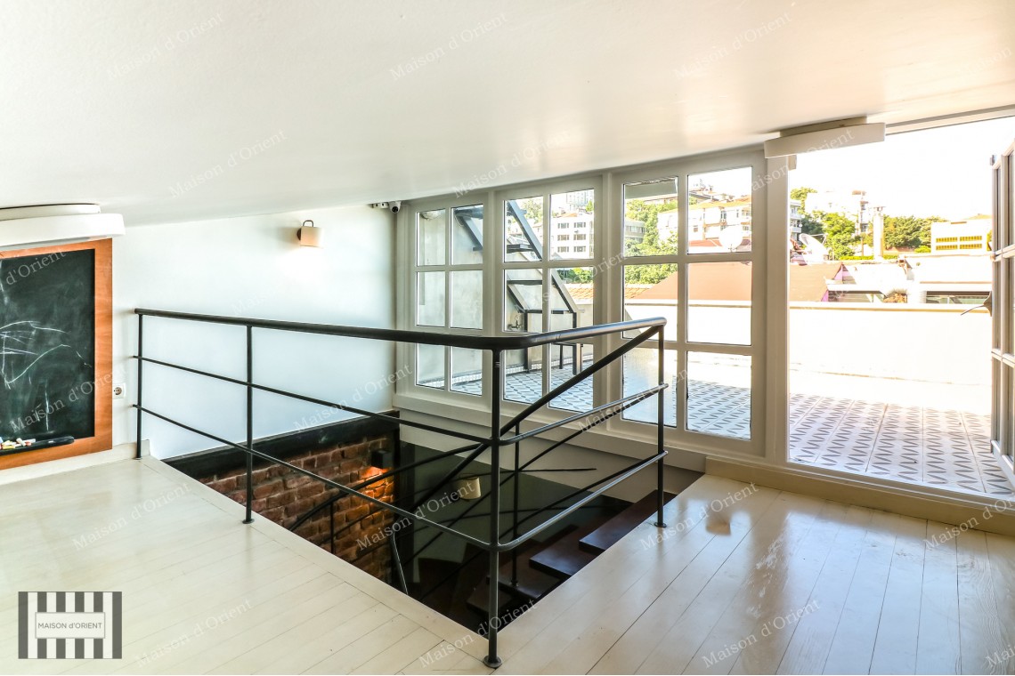 Historical Greek House with Terrace and View for Rent
