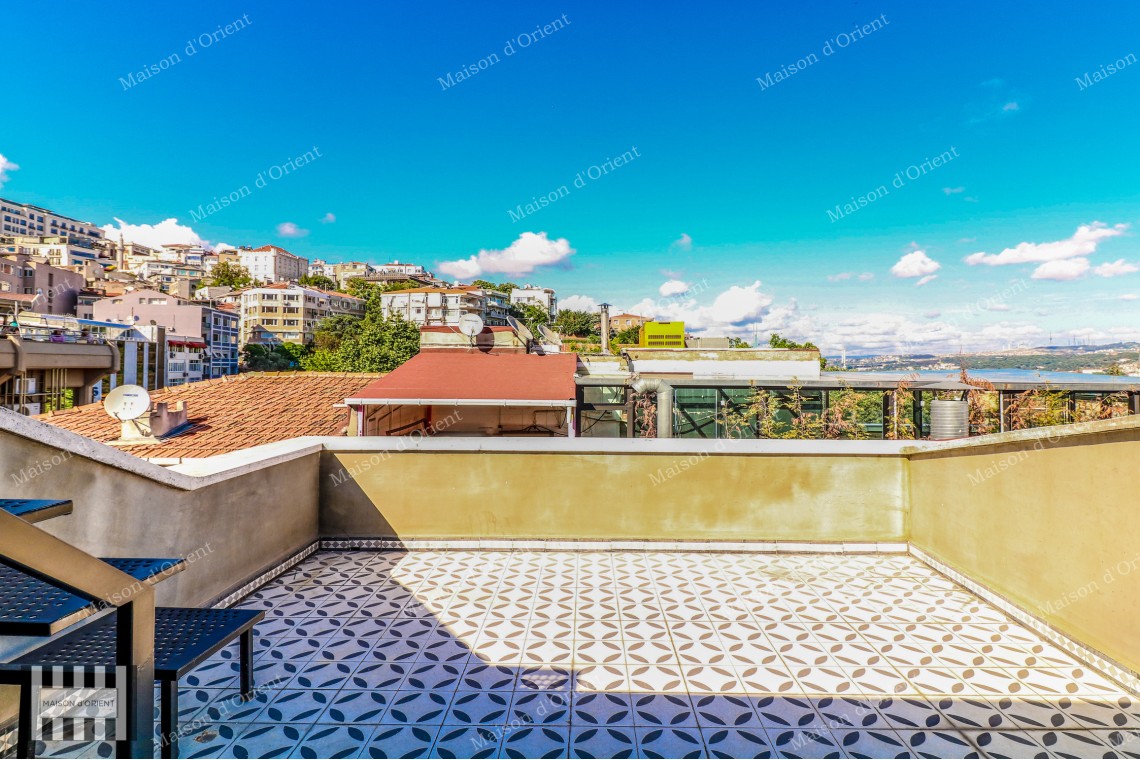 Historical Greek House with Terrace and View for Rent