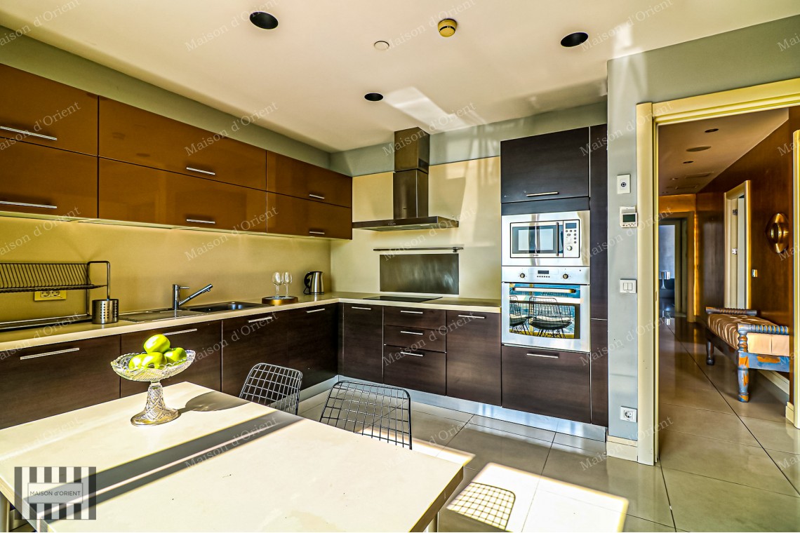 4+1 Furnished Flat with City View for Rent in Maslak Mashattan Residence