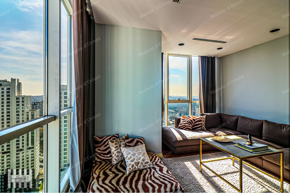 4+1 Furnished Flat with City View for Rent in Maslak Mashattan Residence