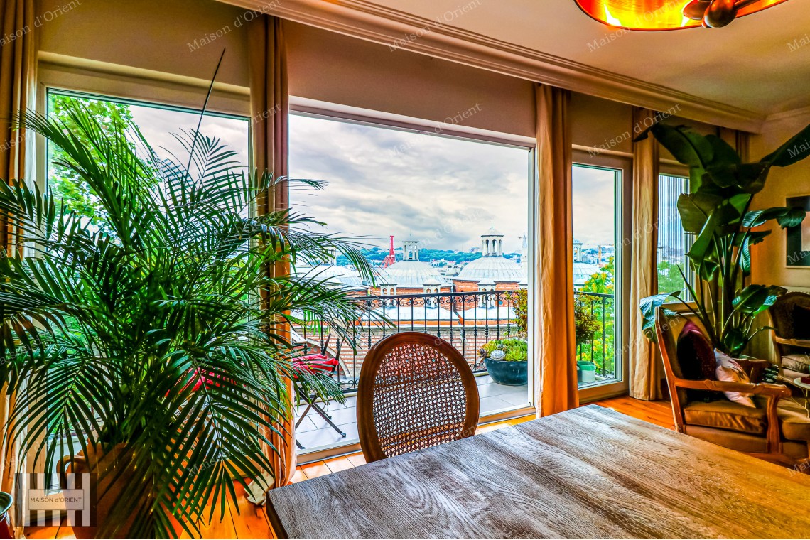 Fully Renovated 2+1 Flat with View for Sale in Cihangir