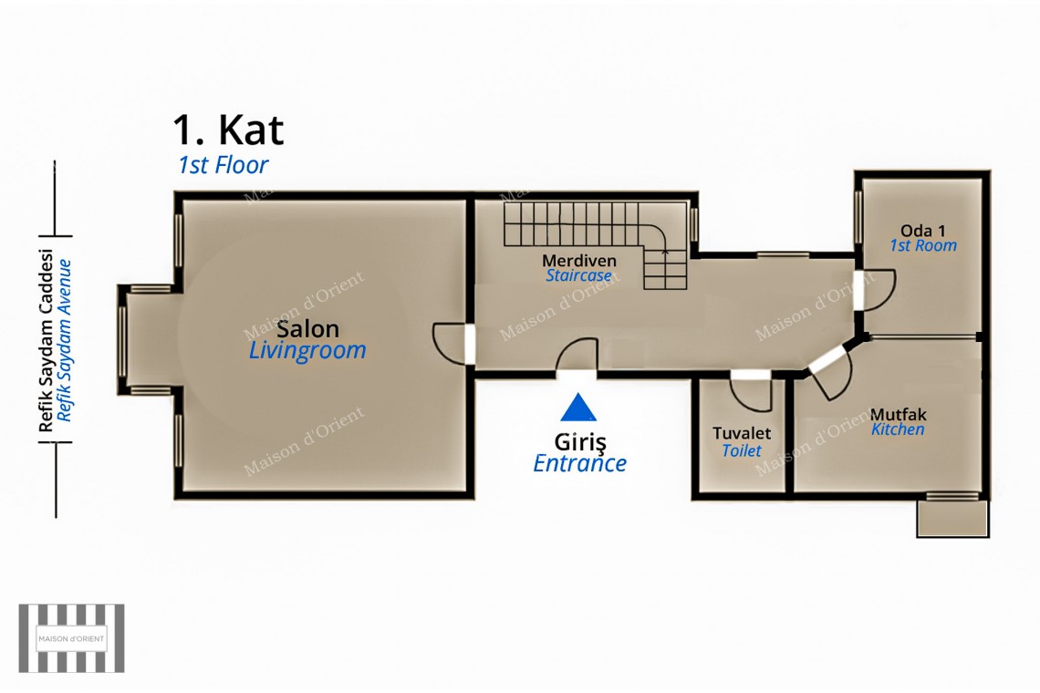 Duplex Apartment with Golden Horn View for Sale in a Historic Building in Sishane