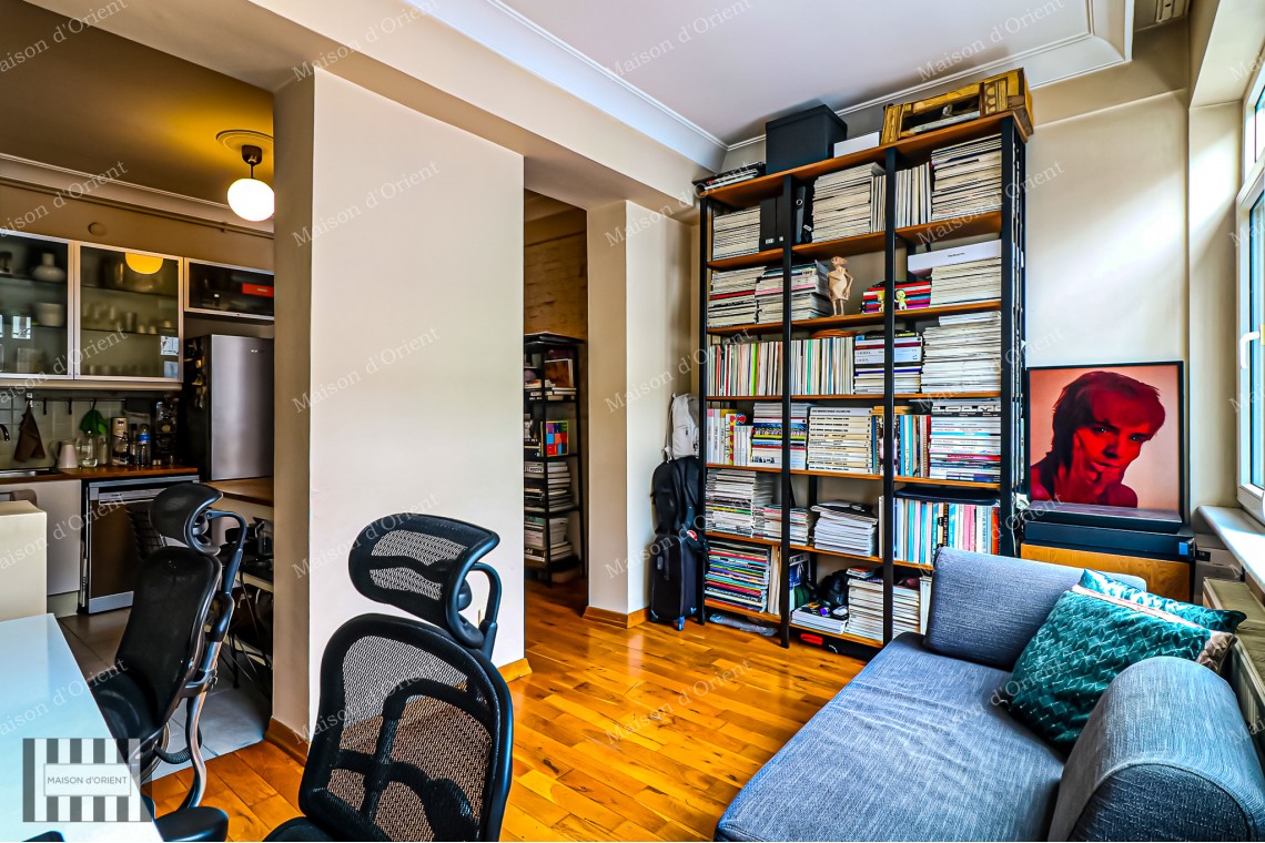 5-Story Historical Building for Sale on Cihangir Güneşli Street, Airbnb Compatible