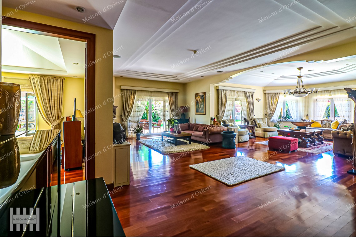 Rental Villa in Zekeriyakoy with 2.300sqm Garden, Semi-Olympic Pool and Sports Complex