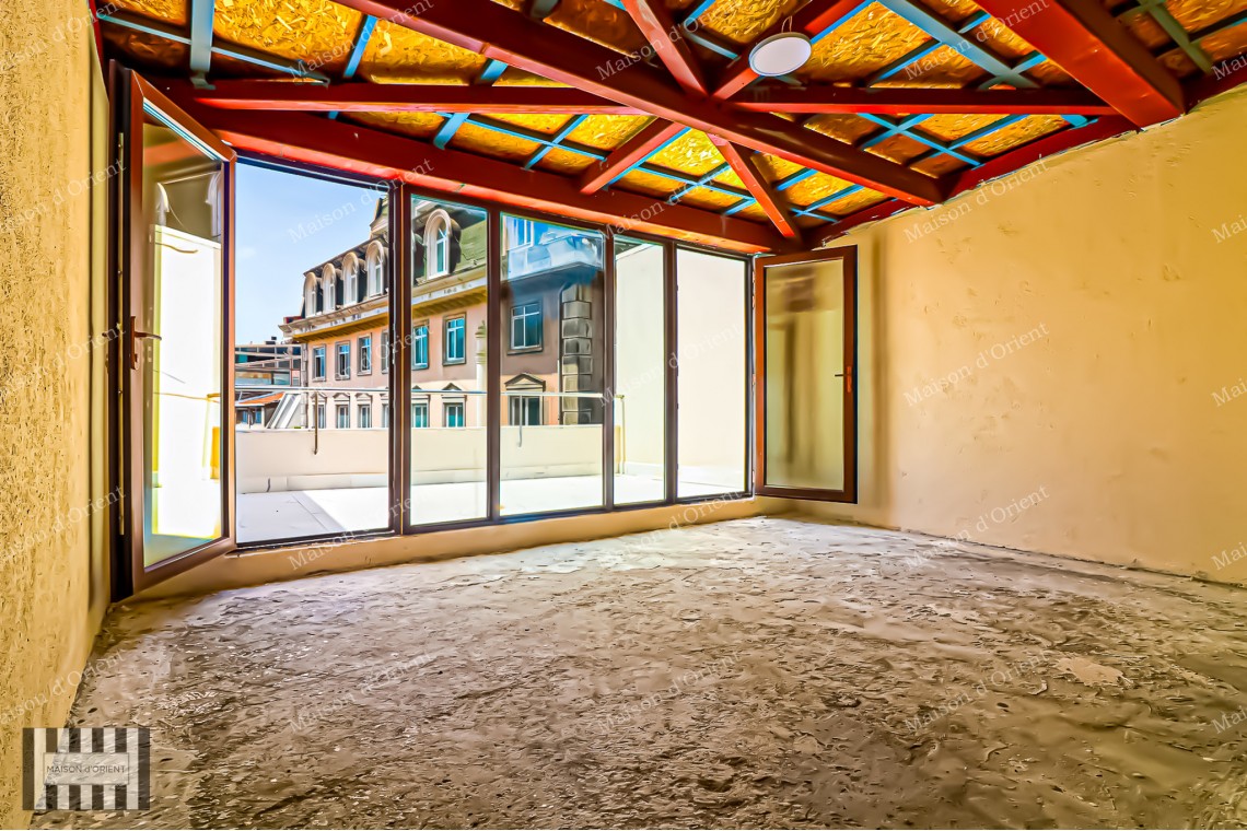 Building for Sale in Beyoğlu Suitable for Tourism and Commercial Projects