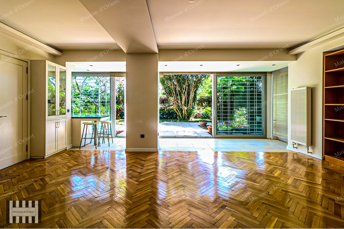 2+1 Apartment With Private Garden For Sale In Gumussuyu