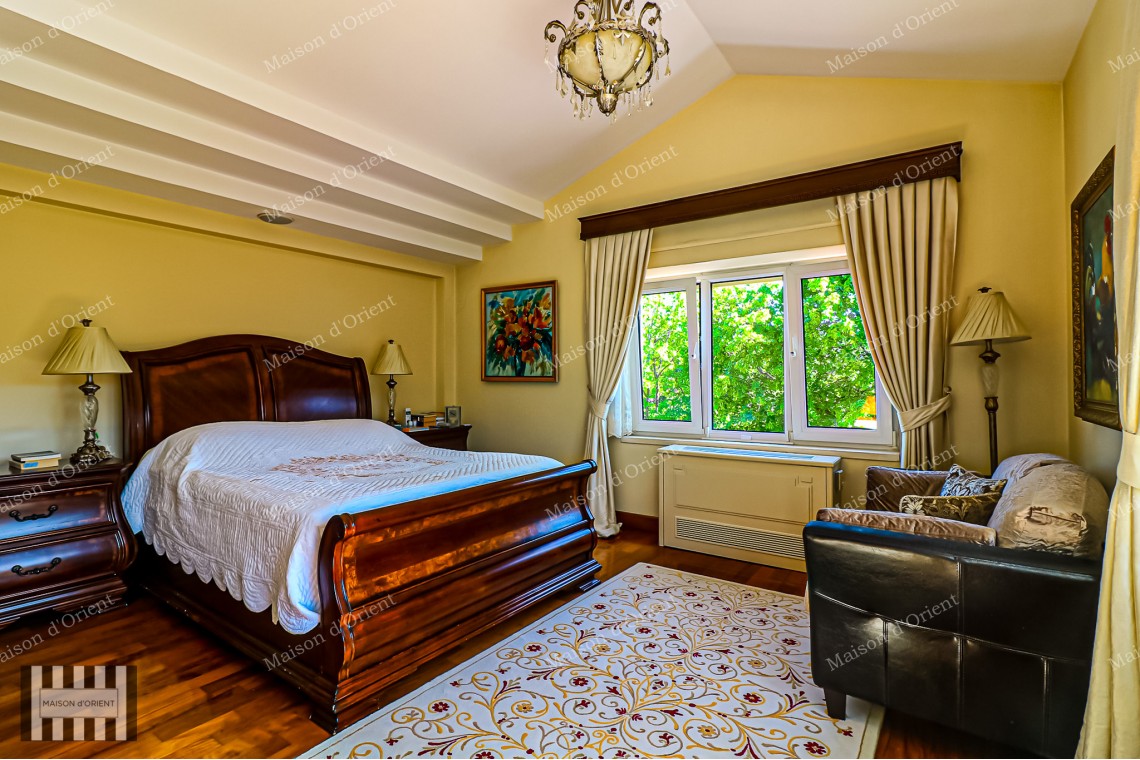 Rental Villa in Zekeriyakoy with 2.300sqm Garden, Semi-Olympic Pool and Sports Complex