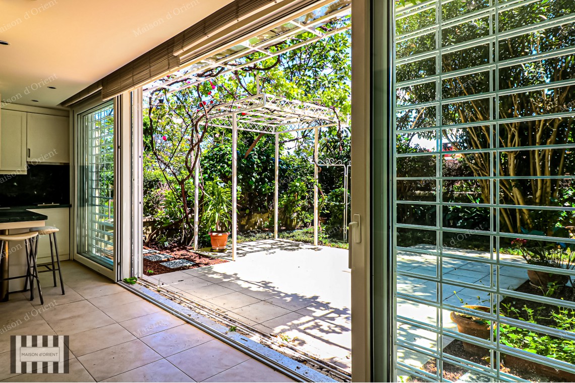 2+1 Apartment With Private Garden For Sale In Gumussuyu