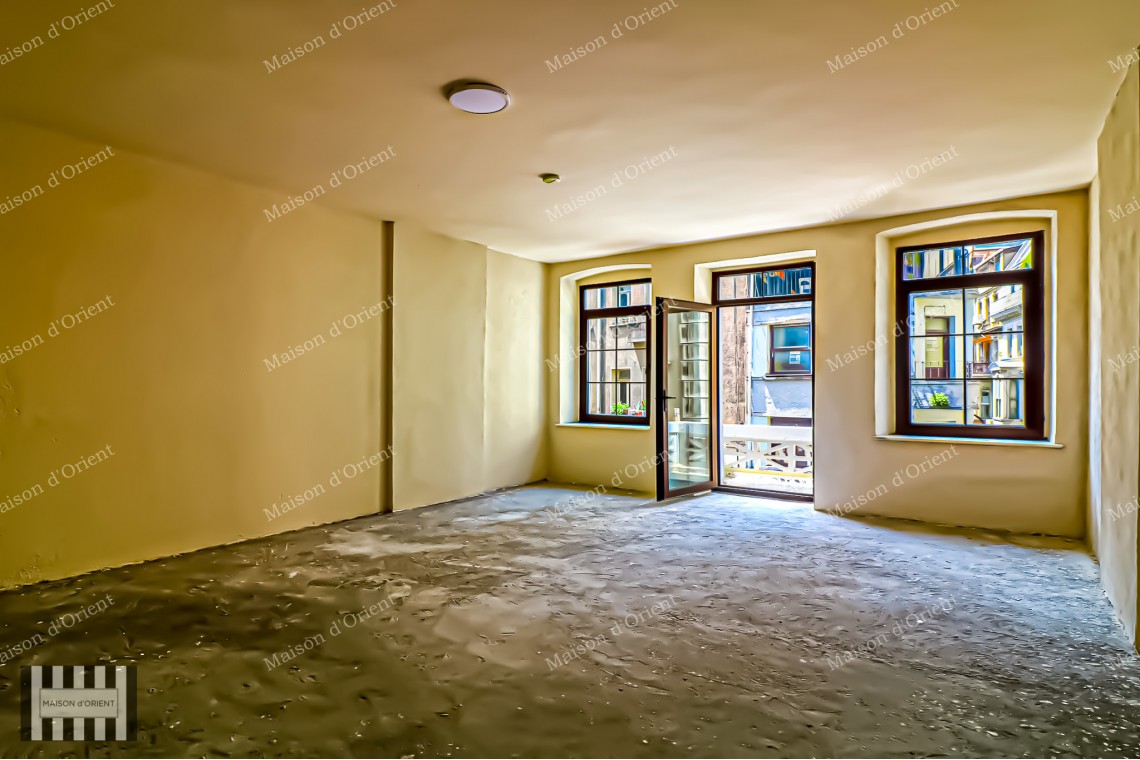 Building for Sale in Beyoğlu Suitable for Tourism and Commercial Projects