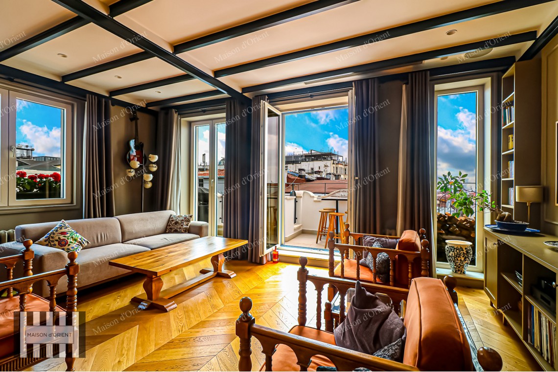 3+1 Furnished Flat for Rent in Historical Building, Taksim