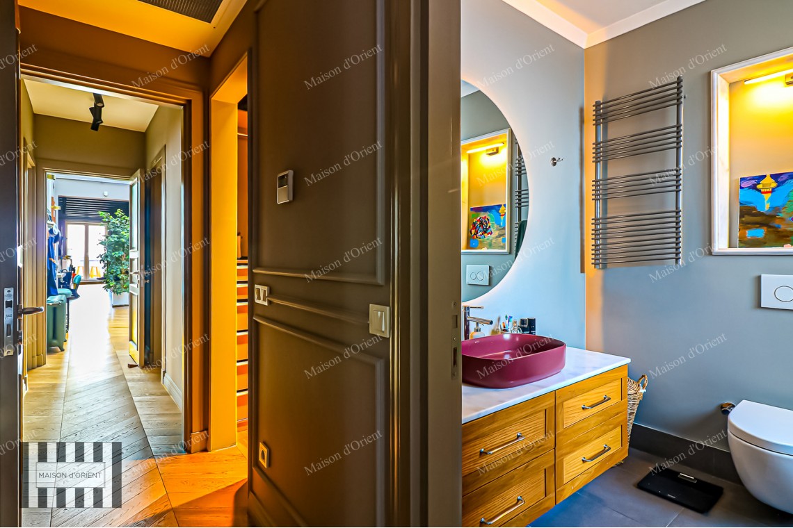 3+1 Furnished Flat for Rent in Historical Building, Taksim