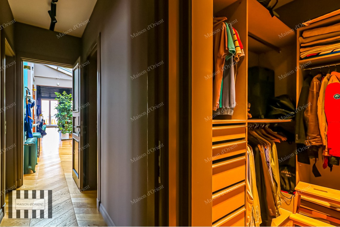 3+1 Furnished Flat for Rent in Historical Building, Taksim
